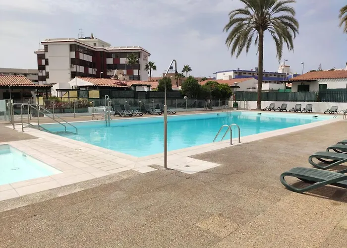 In Playa Del Ingles شقة